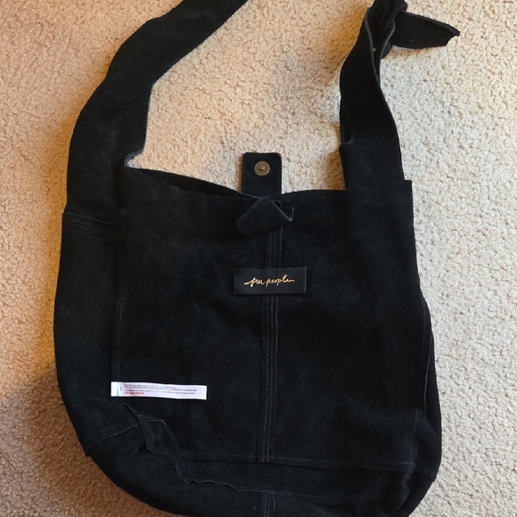 Free People Black Leather Slouchy Shoulder Bag - Picture 3 of 6